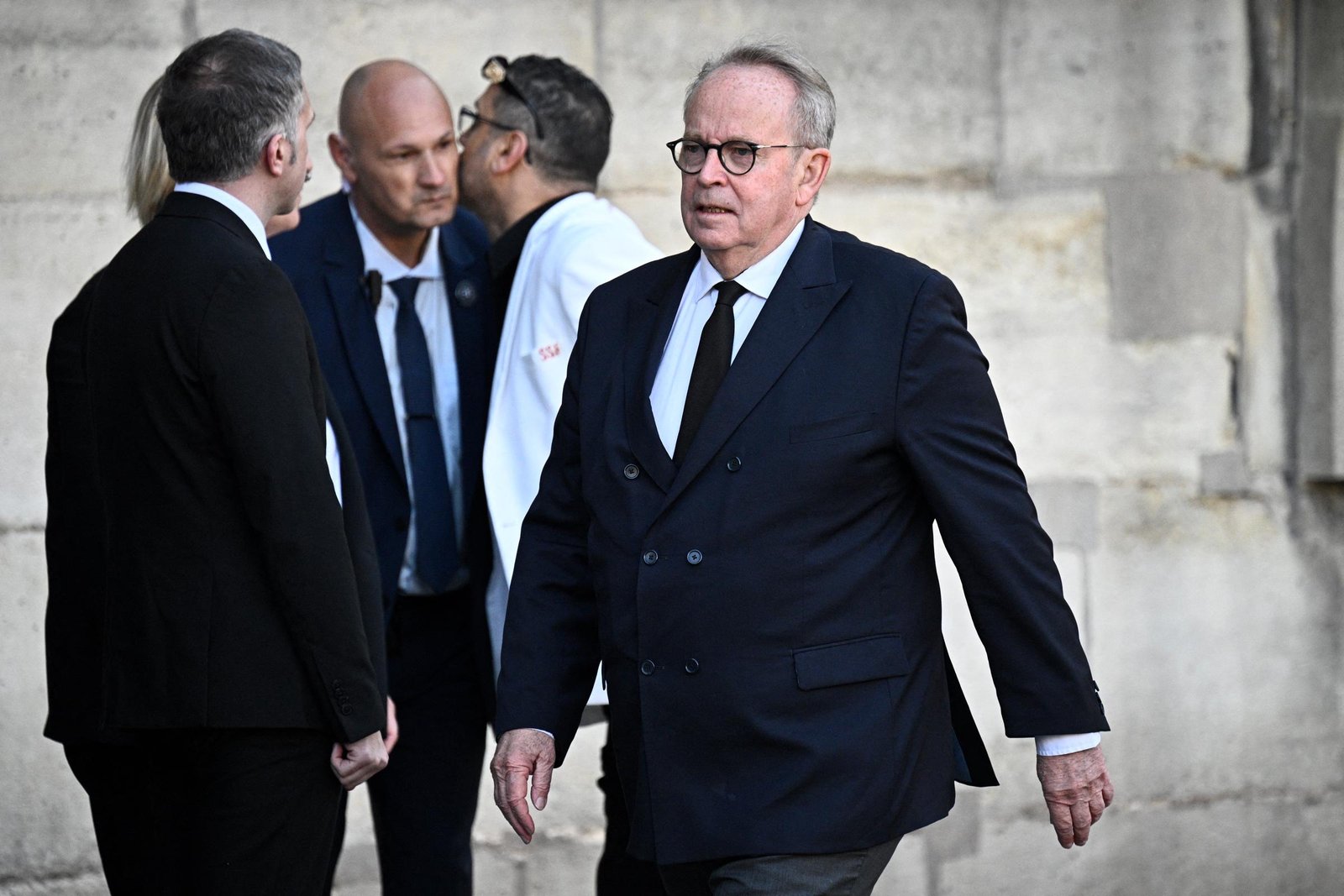 Final Farewell: Laura Smet, Brigitte Macron, Jean-Louis Borloo, and Catherine Deneuve Gather for Nathalie Baye's Memorial 16 Final Farewell: Laura Smet, Brigitte Macron, Jean Louis Borloo, and Catherine