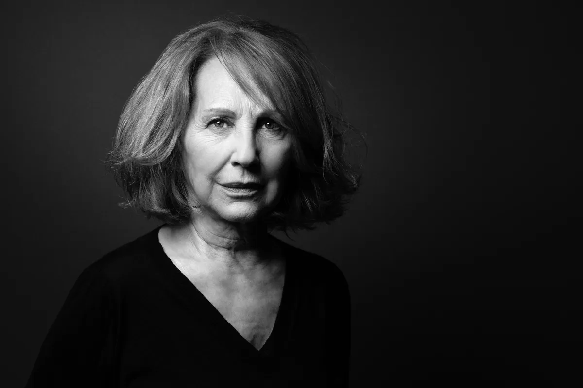 Final Farewell: Laura Smet, Brigitte Macron, Jean-Louis Borloo, and Catherine Deneuve Gather for Nathalie Baye’s Memorial Final Farewell: Laura Smet, Brigitte Macron, Jean-Louis Borloo, and Catherine Deneuve Gather for Nathalie Baye’s Memorial