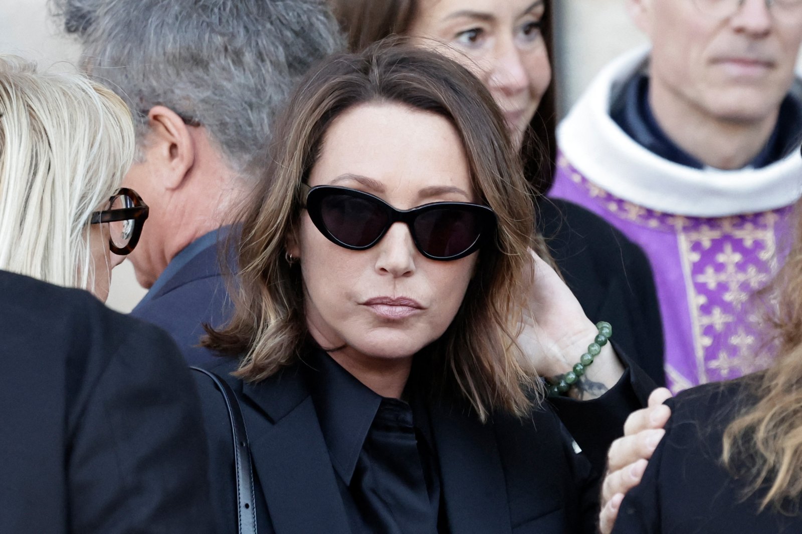 A Heartfelt Tribute: Laura Smet Celebrates the Love of Nathalie Baye and Johnny Hallyday 7 A Heartfelt Tribute: Laura Smet Celebrates the Love of Nathalie