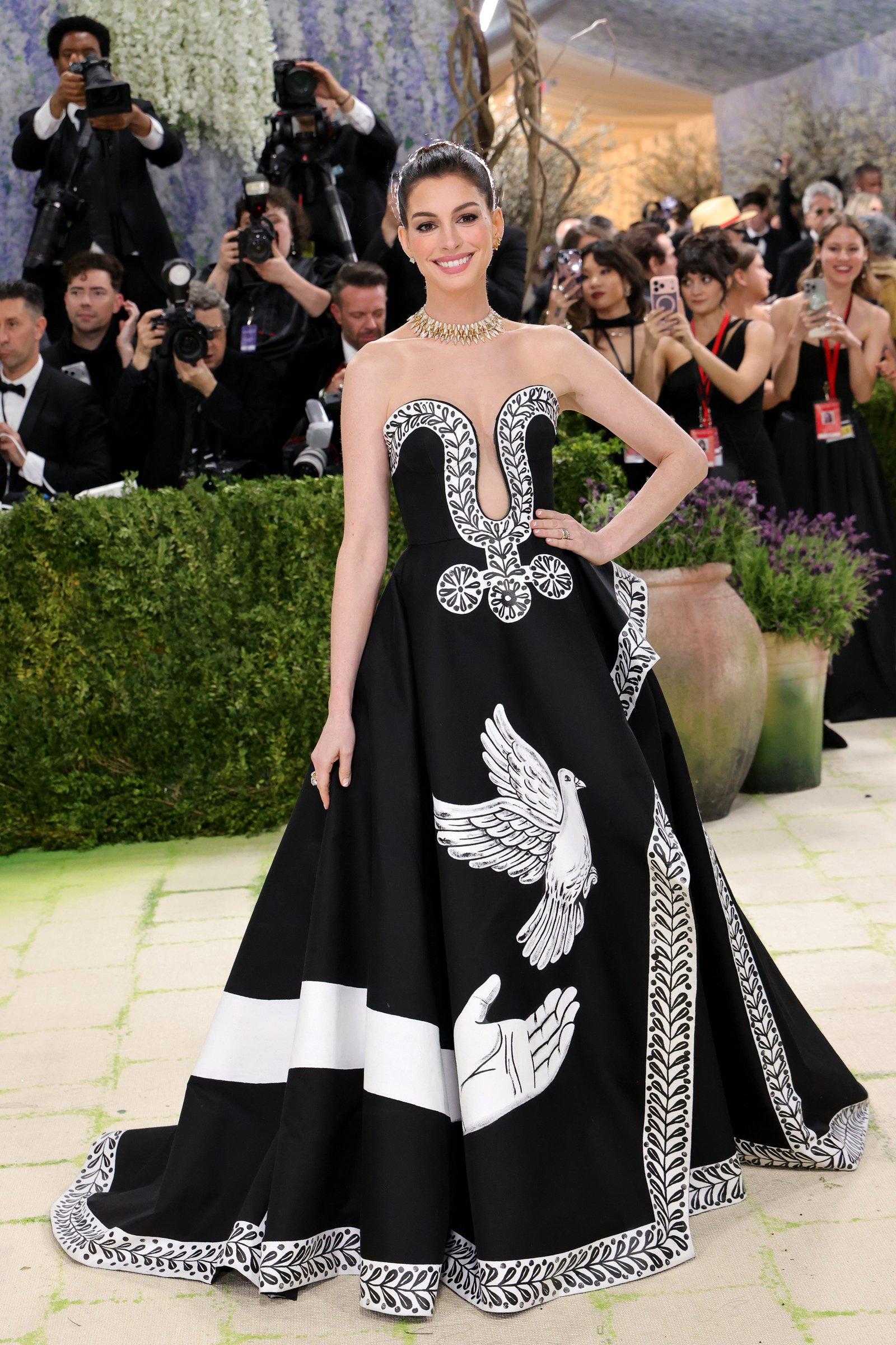 1790774133 797 Met Gala 2026 20 Dazzling Celebrities in Stunning Outfits –