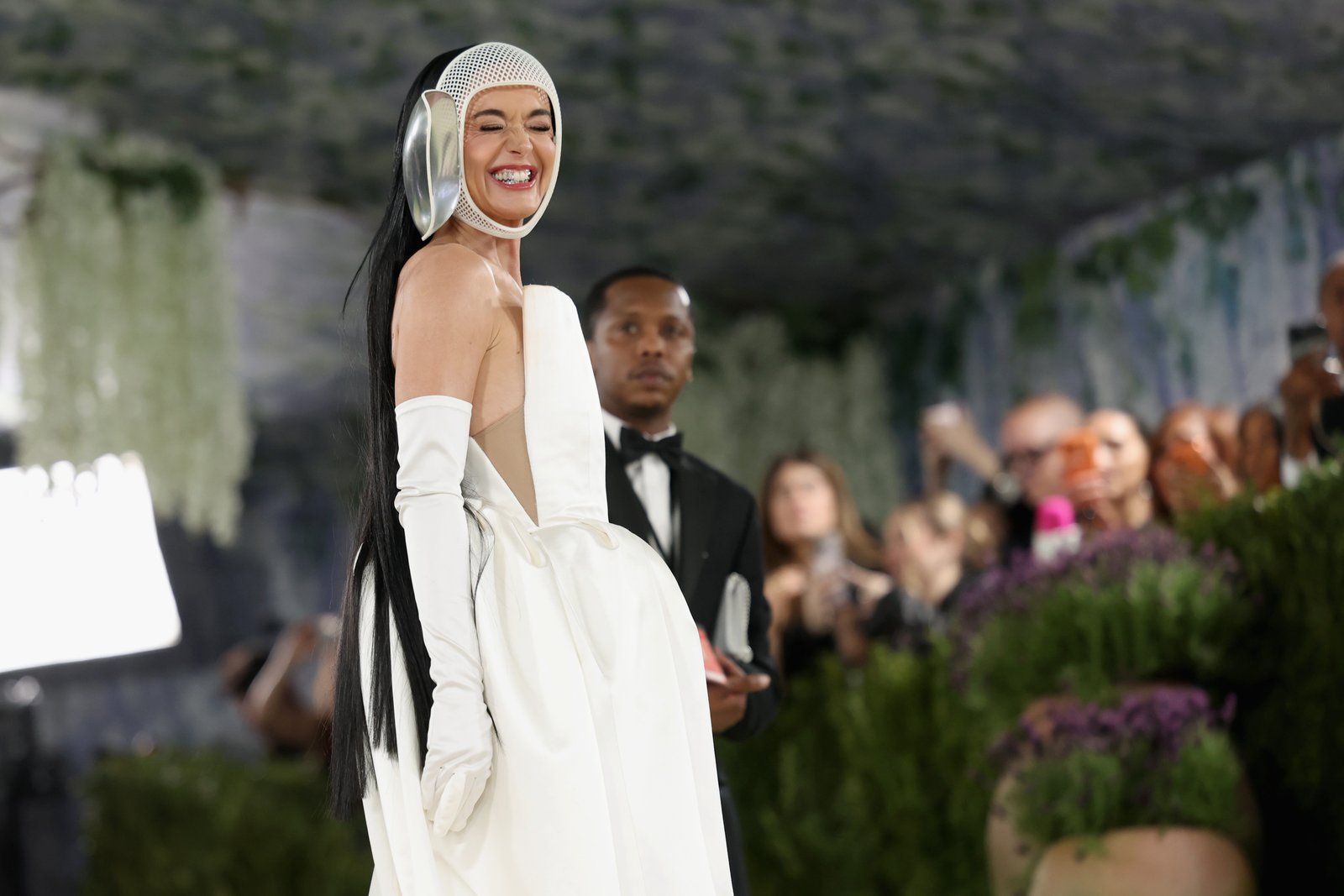 1790774134 963 Met Gala 2026 20 Dazzling Celebrities in Stunning Outfits –