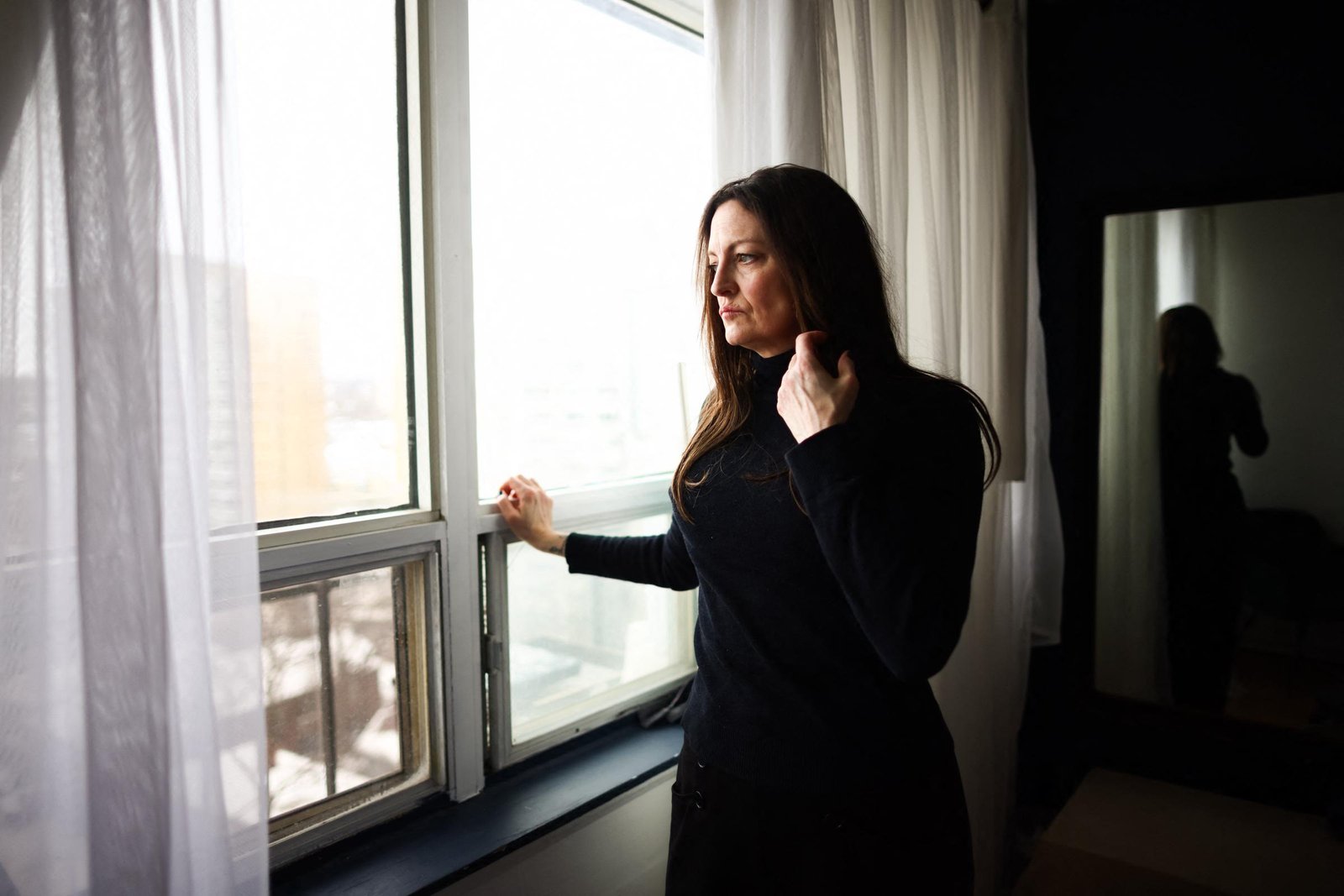 2000s Actress Fights for the Right to Medical Aid in
