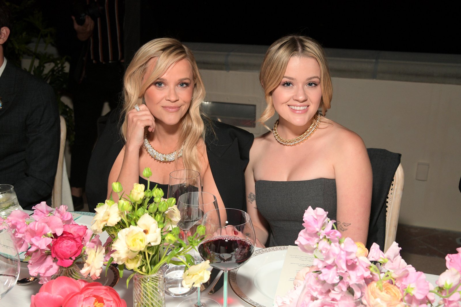 1790784789 50 15 Famous Actresses and Their Daughters Stunning Family Resemblances in