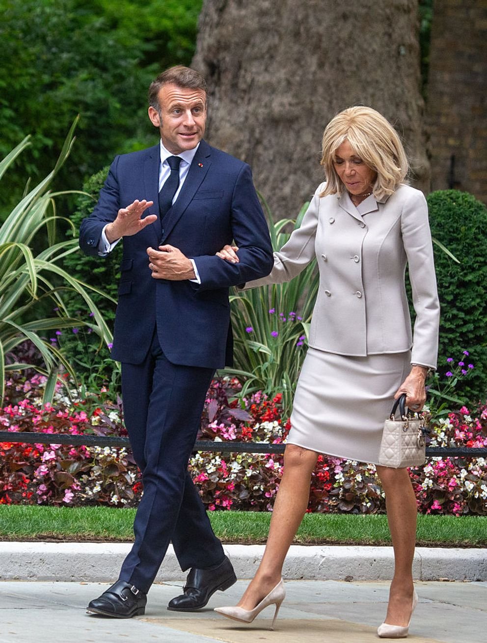 Inside the Macron Relationship: Unveiling Disputes, Jealousies, and Hidden Truths