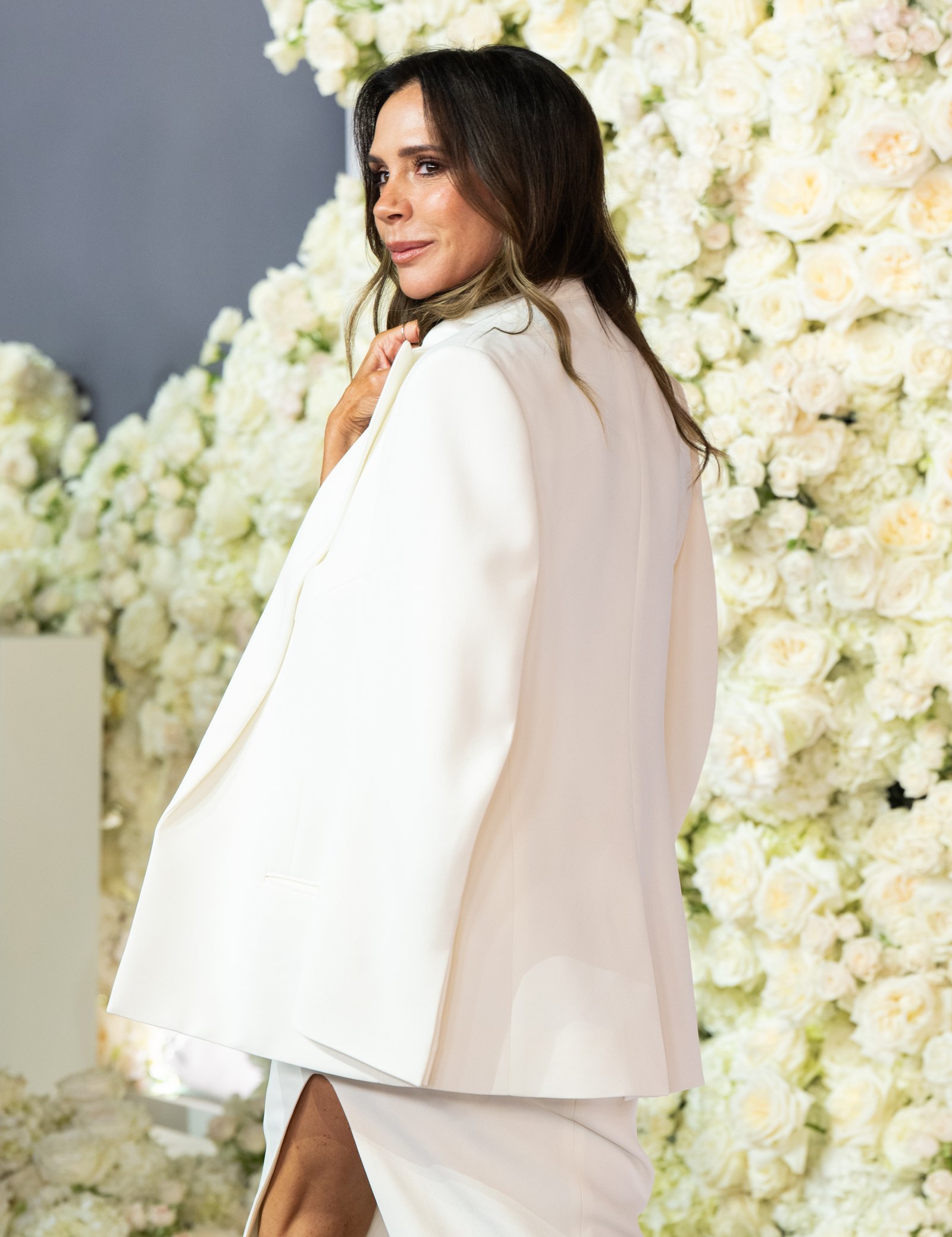1791252044 260 Victoria Beckhams Vacation Style Sparks Debate While Harper Steals the