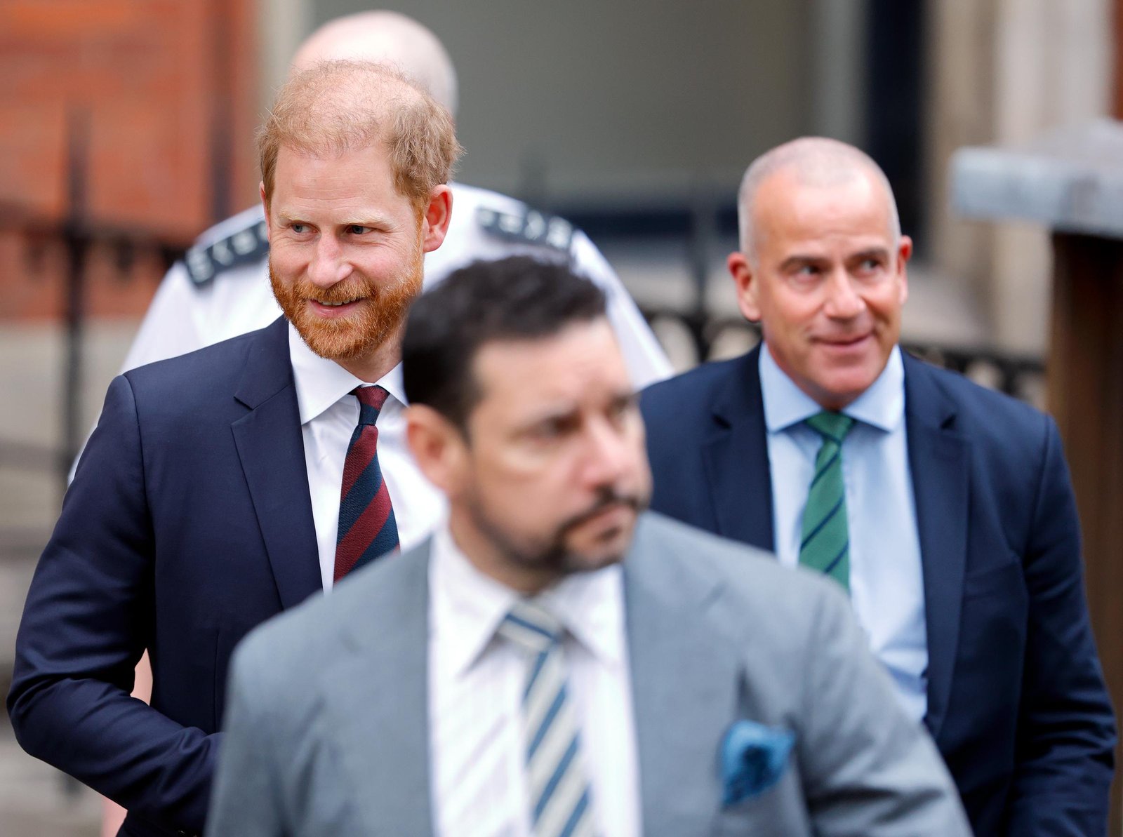 Neighbors’ Insights on Meghan and Harry’s Departure from Montecito: Revelations