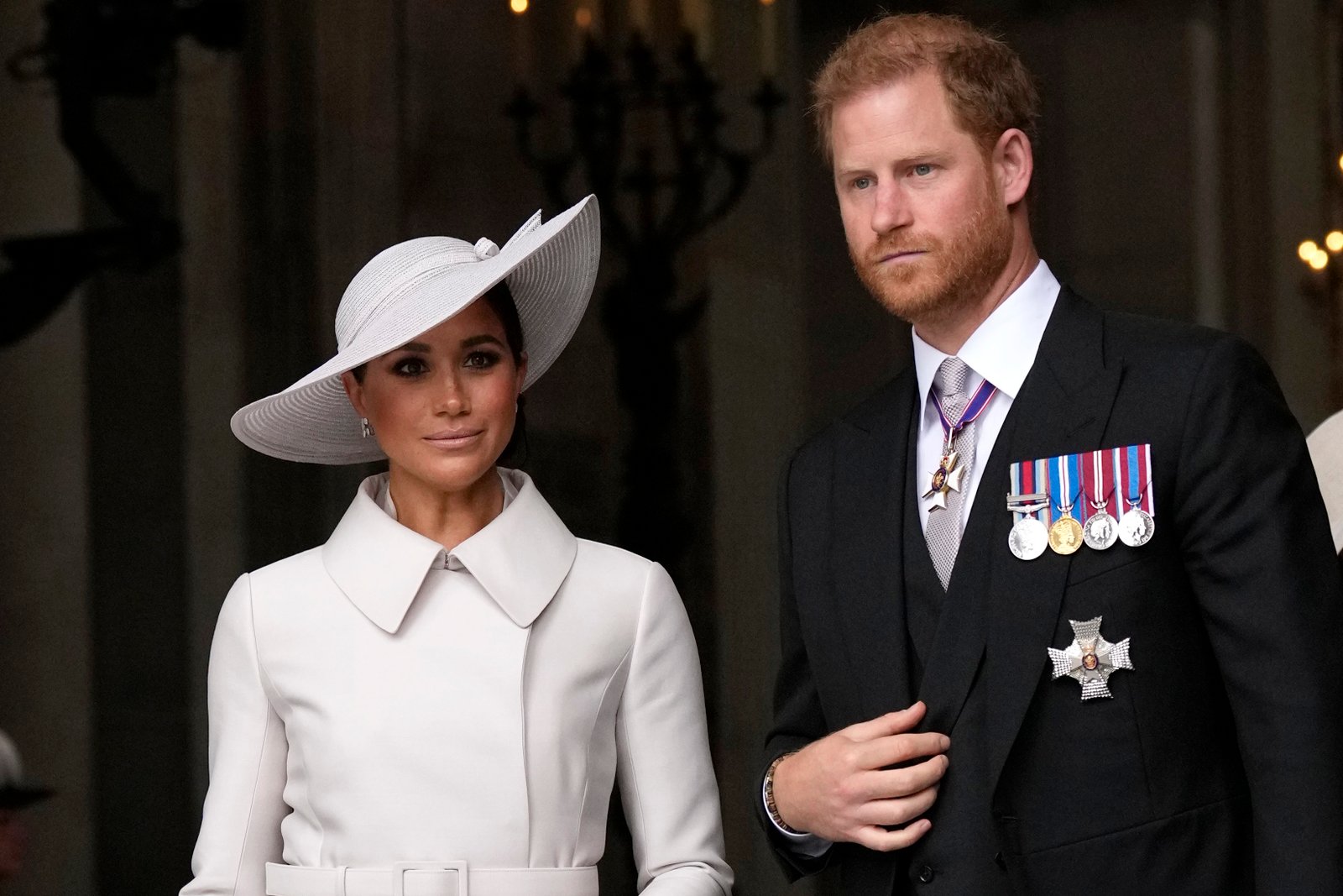 Prince Harry and Meghan Markle Share Sweet Pub Outing: First Photos Together Since Returning to the UK 4 1791479145 577 Prince Harry and Meghan Markle Share Sweet Pub Outing First