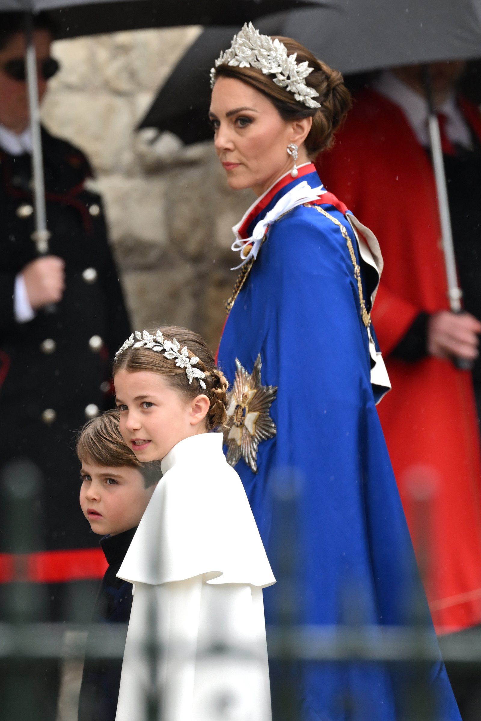 Princess of Wales and Princess Charlotte Delight Londoners with Rare Outing Together – Photos and Video 9 1791895929 274 Princess of Wales and Princess Charlotte Delight Londoners with Rare