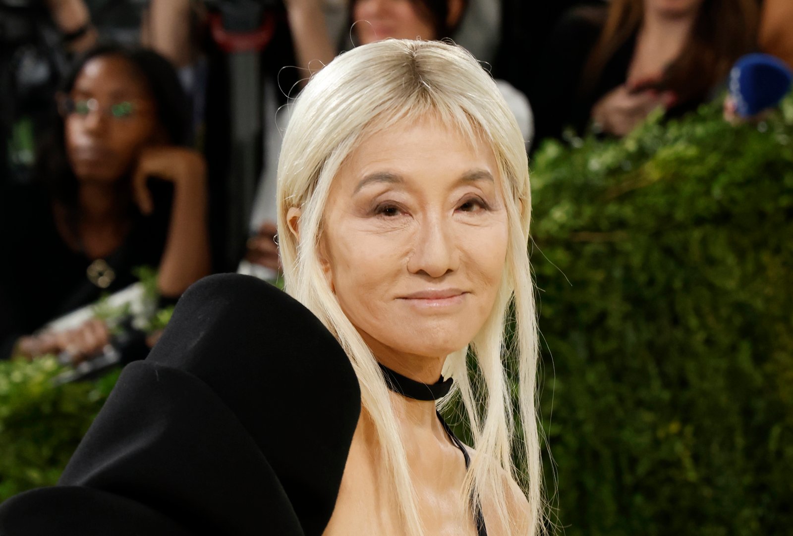 Vera Wang 77 Shows Off Her Stunning Honey Blonde Hair