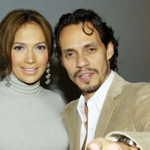 Jennifer Lopez Sparks Reactions with Twin Memorial Day Photos