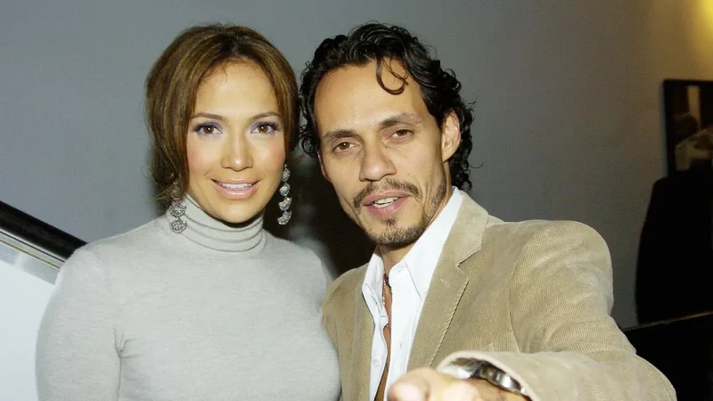 Jennifer Lopez Sparks Reactions with Twin Memorial Day Photos