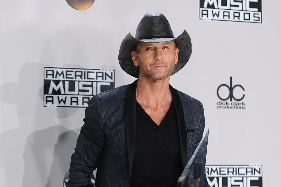 Tim McGraw Shares Heartfelt Message for Faith Hill on Their